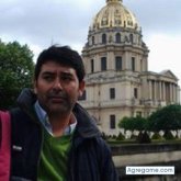 Busco conocer gente. Gente como yo.