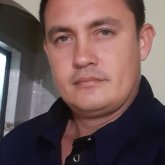 Encuentra Hombres Solteros en Lebrija