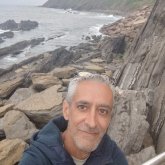 Busco pareja. Una chica cariñosa para