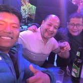 Busco hacer amistades. Mujeres jóvenes