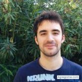 E. Busco pareja. E. E. E.