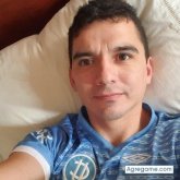 Busco conocer gente. Amigas.. amistad..