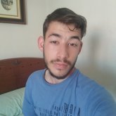 Estudiante. Estoy buscando pasarlo bien