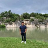 Busco pareja. Mujeres. Seguro. Tu.