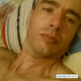 Operario. Busco chatear. Busco relación