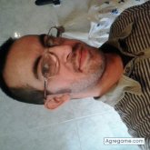 Encuentra Hombres solteros en Tarrega