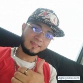 Busco pareja. Pareja. Serias.