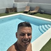 Mujeres entre 25 y 45. Solo estoy aqui