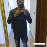 Busco pareja. Una chica cariñosa y