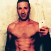 Encargado. Buena gente sincera. Hola