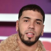 Mujeres para pasar un. Describe tu