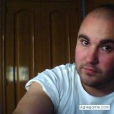 Soy timido y busco una niña dulce y