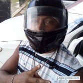 Kakaroto28 chico soltero en Parque Lefevre