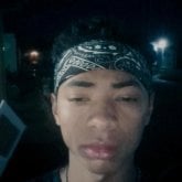 Soy futbolista me gusta el color negro.