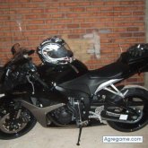 hondacbr25 chico soltero en Medina Del Campo