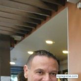 Busco pareja. Mujeres solteras. Soltero.