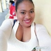 Busco: Hombres maduros y serios para relación ceria Me