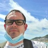 Busco hacer amistades. Una mujer para