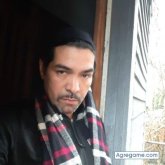 Jujun chico soltero en Milford