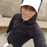 md