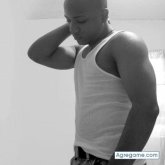 Argenismp chico soltero en Imbert