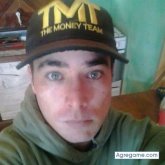 Busco pareja. Amigos. Muy buena onda.