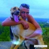 Autonomo. Busco conocer gente. Una