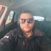 Comercial. Busco conocer gente. Conocer