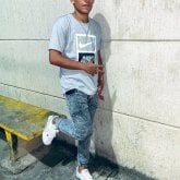 Busco pareja. Mujeres linda de 21 años.