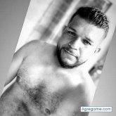 Seguridad. Busco conocer gente. Chicas.