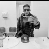 Mujer cariñosa linda. Simpático