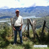 rockero8209 chico soltero en Tarqui