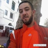 Busco hacer amistades.