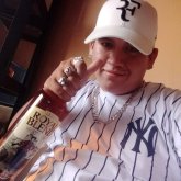 Empleado. Lo que surga lo que ella