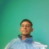 Joven. Autosuficiente. Salir a pasear en