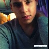 Busco ligar. Romantico y sinsero. Bailar