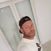 Estoy buscando una mujer no más de