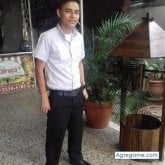 Busco pareja. Chicas soltera. Una