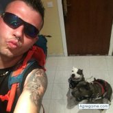 Encuentra Hombres solteros en Llança
