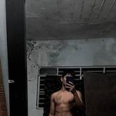 Trabajando, deportista. Busco ligar. Una