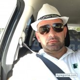 kokoalyn chico soltero en Girona