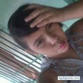 Busco: amistades de otros paises para charlar ☻Me defino: