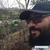 Busco ligar. Conocer gente de mi ciudad.