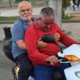 Barberia. Busco matrimonio. Una