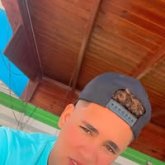 robertovargas7814
