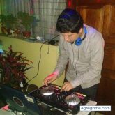 Chatear con andreDJ de Los Olivos