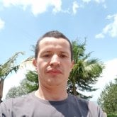 Busco pareja. Mujeres serias. Tierno