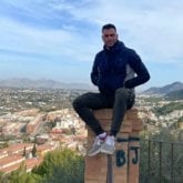 Busco hacer amistades.