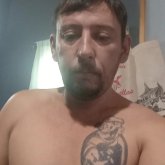 Soy gomero. Busco pareja. Soy soltero y