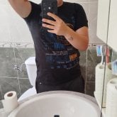 Un relación estable. Soy extrovertido y